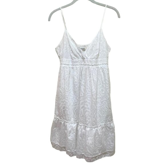 💟 BUNDLE SALE 3/$18 Super Sweet AEO White Patterned Summer Halter Dress, 4 - Picture 2 of 11